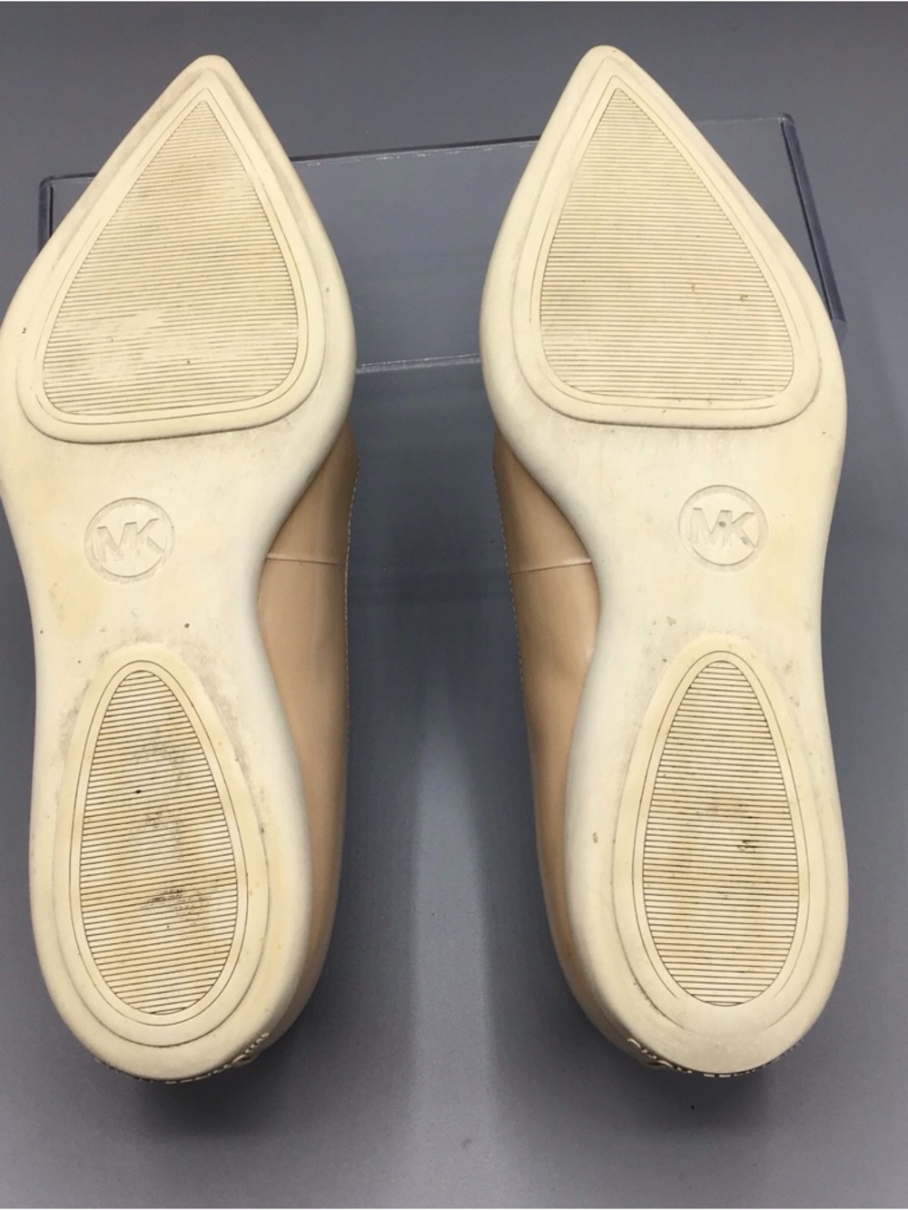 Michael Kors Nude Patent Pointed Ballet Flats - Picture 7 of 7